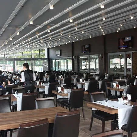 Yeni Truva Hotel